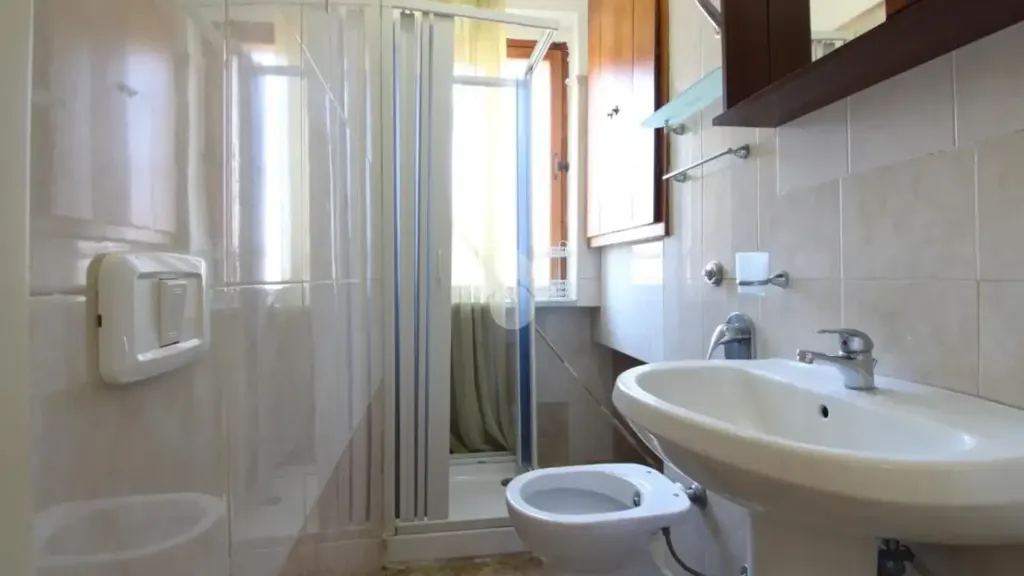 Bagni - Trilocale with Private Garden in Agropoli