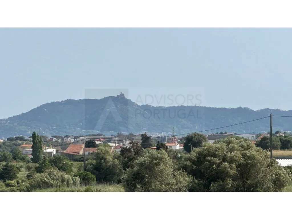 Urban Plot with Serra de Sintra Views in Terrugem