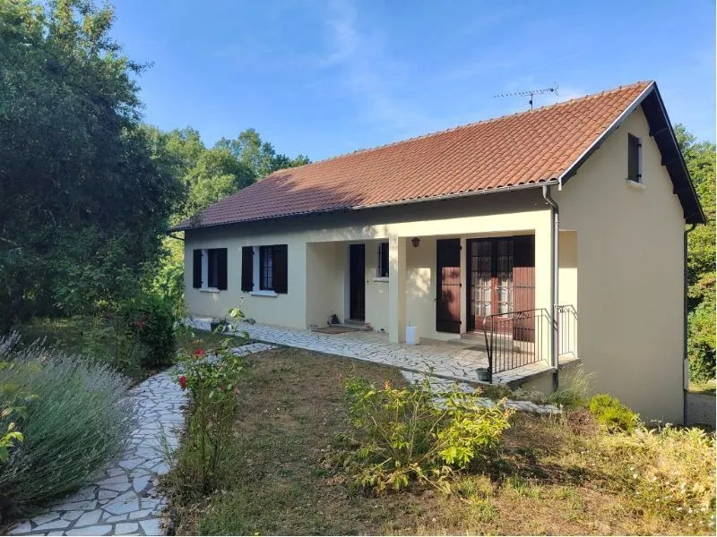 Extérieur - Maison de Maçon avec Sous-sol et Jardin à Chancelade