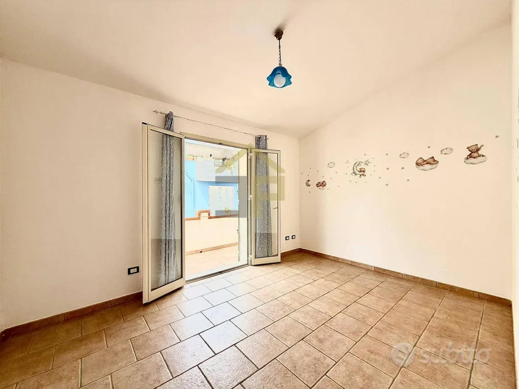 Toad - Bifamiliar Villa with Sea View in Trappeto