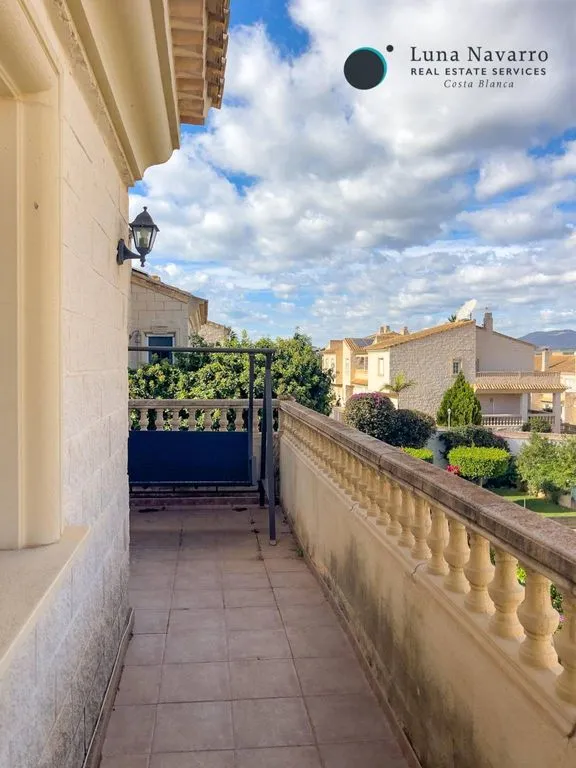 Balcony - Luxury House with Sea View in El Albir