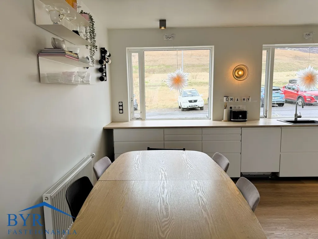 Salle à manger - Appartement 5 pièces à Neskaupstaður