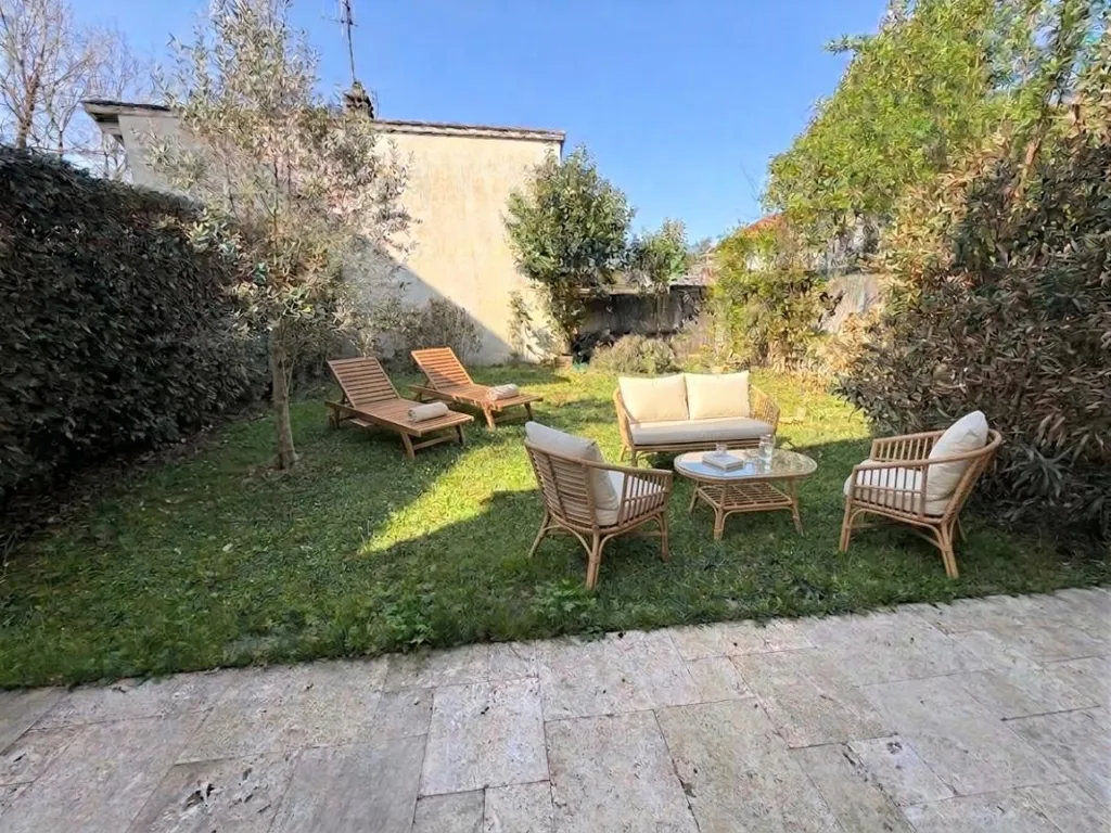 Aed - Semi-detached House with Garden in Cahors