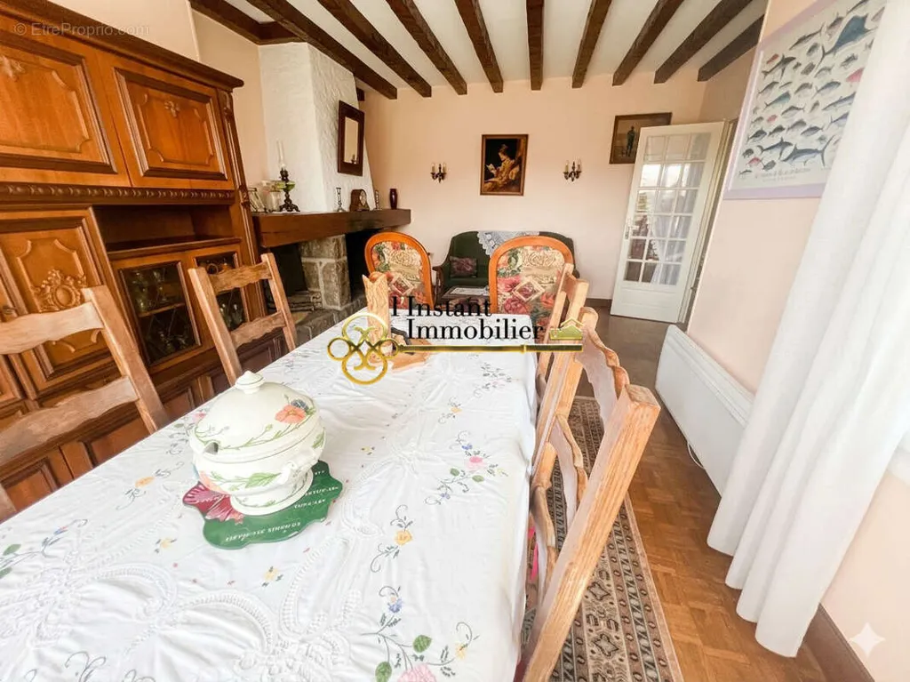 Salle à manger - Maison à Rénover avec Grand Terrain à Santec