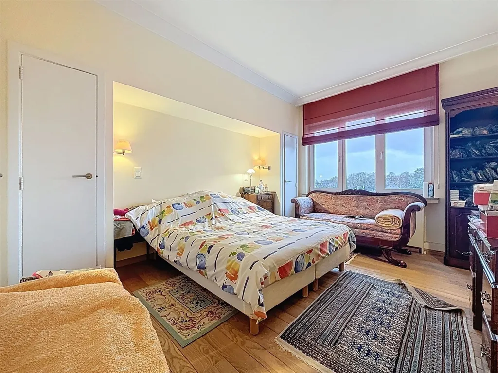Chambres - Appartement de Standing avec Balcon au Quartier ULB