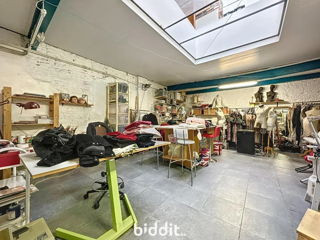 Buanderie - Immeuble de Rapport avec Dépendances Rue des Fabriques
