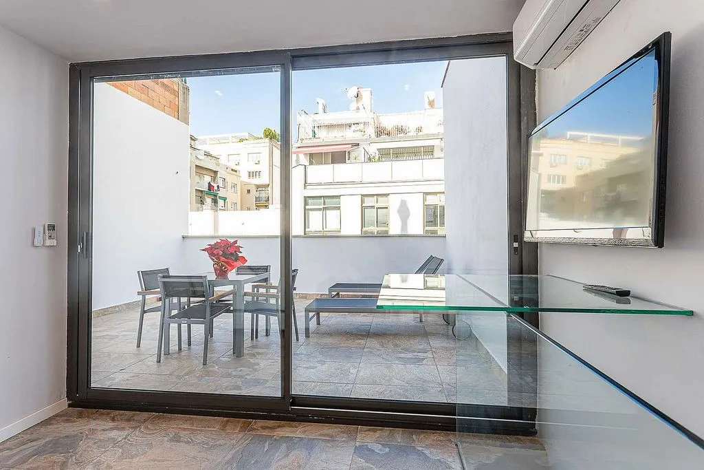 Terrazza - Duplex with Terrace in Sant Gervasi, Barcelona