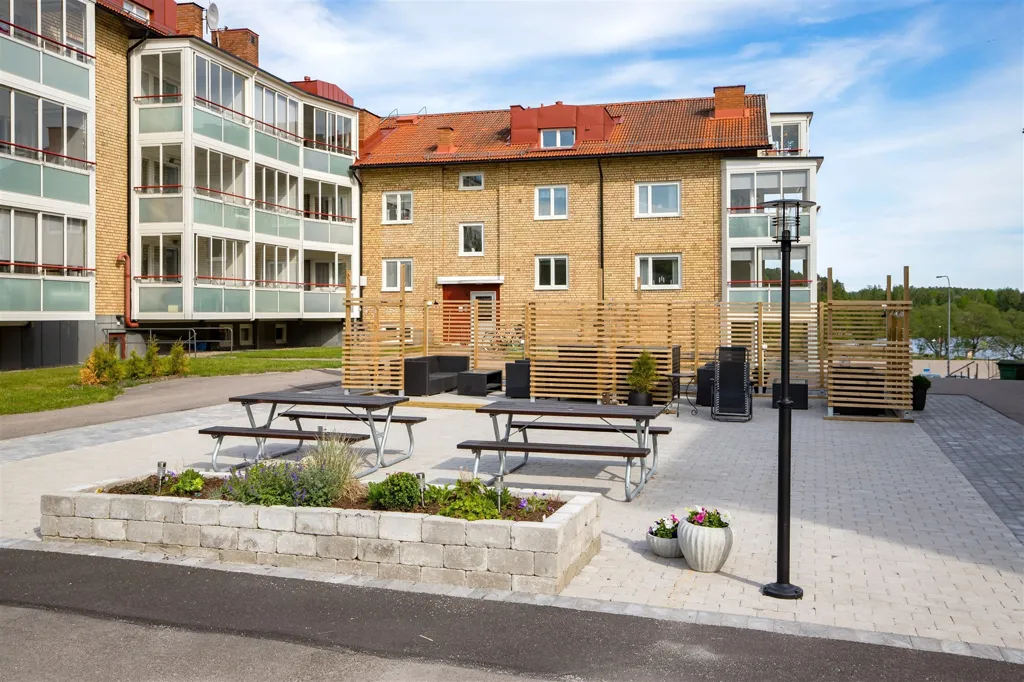 Jardin - Penthouse with Large Balcony in Solbacka