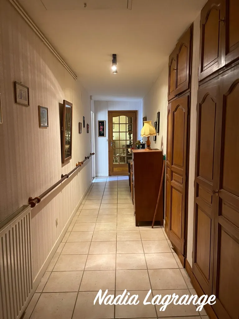 Entrée - Maison en Pierre avec Grange et Hangar au Calme