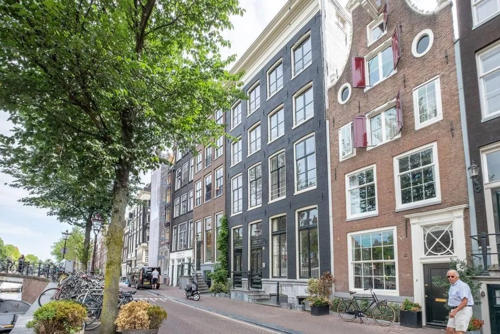 Appartement 4 pièces à Amsterdam