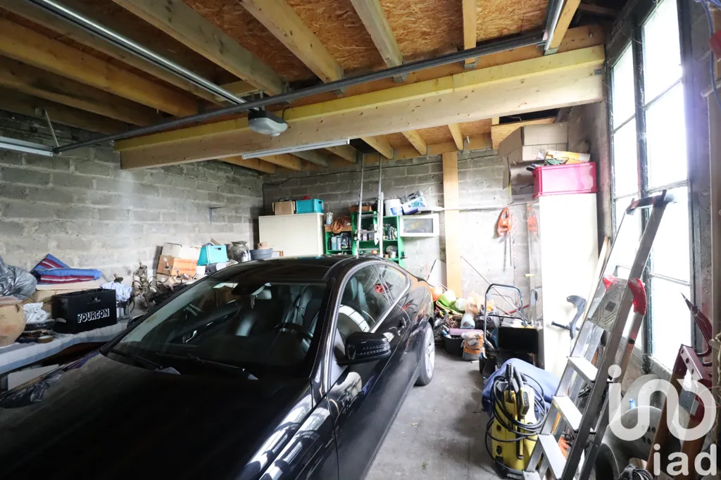 Garage - Stone House with Pool in Lormont