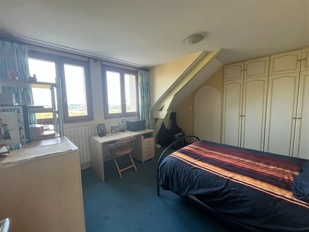 Maison 7 pièces à Nevers