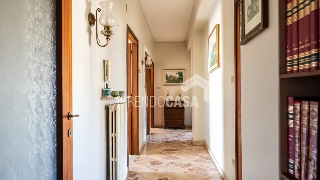 Entrée - Panoramic Penthouse with Terrace in Palermo