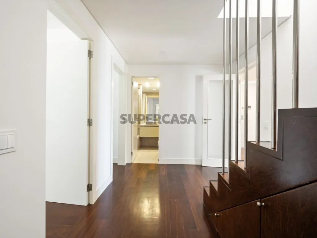 Pièces - Luxury Duplex with Pool in Bicesse, Cascais