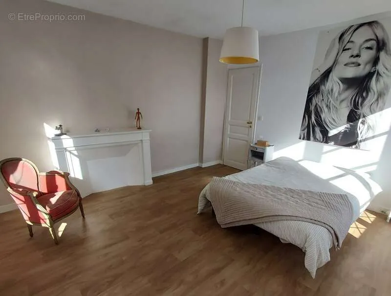 Magamistoad - Characterful Investment Property in Vannes Centre