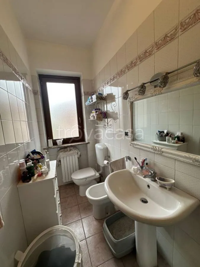 Bagni - Armed Trilocale with Balcony in Rosta