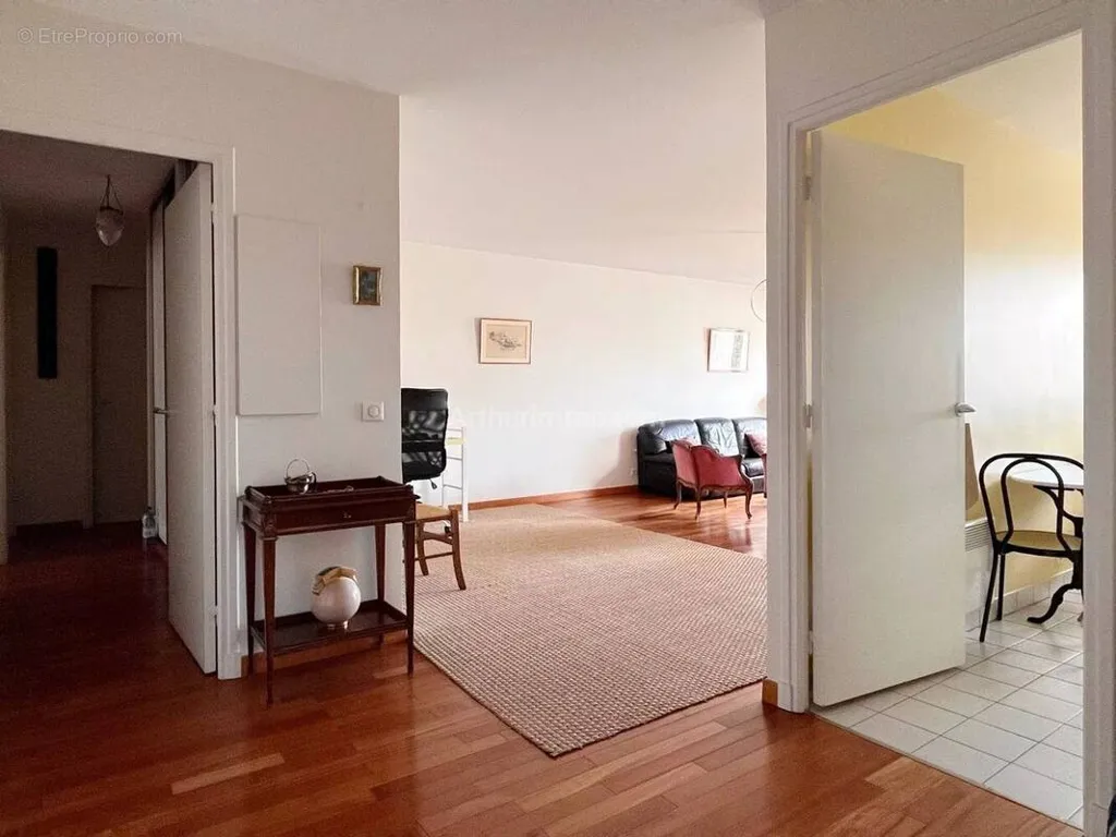 living_room