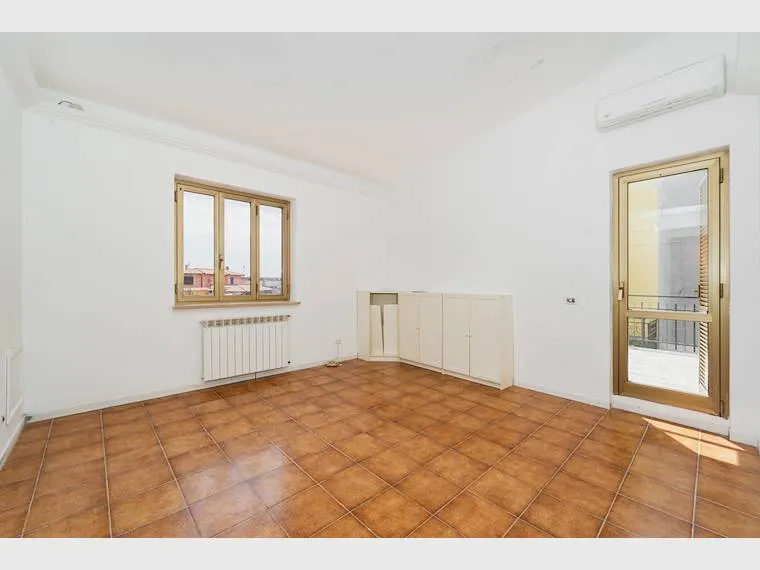 Stanze - Central Two-Bedroom Apartment with Terraces in Formello