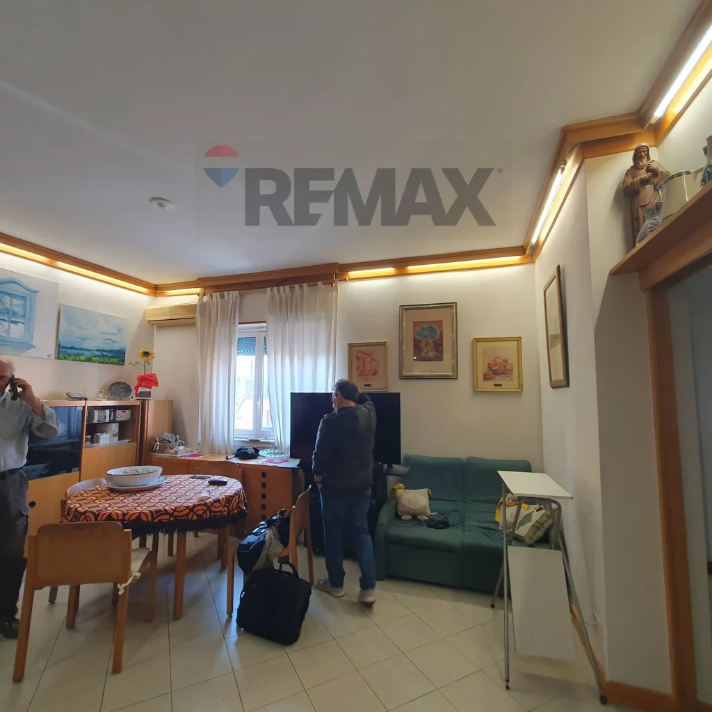 Séjour - Spacious Apartment with Balcony in Catania