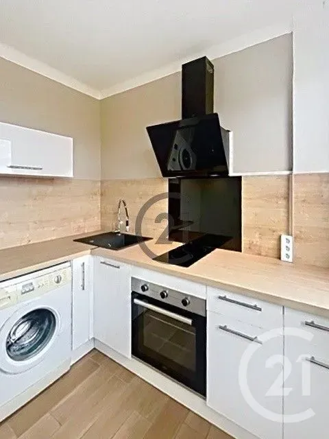 Cuisine - Appartement Rénové avec Séjour Lumineux à Nancy