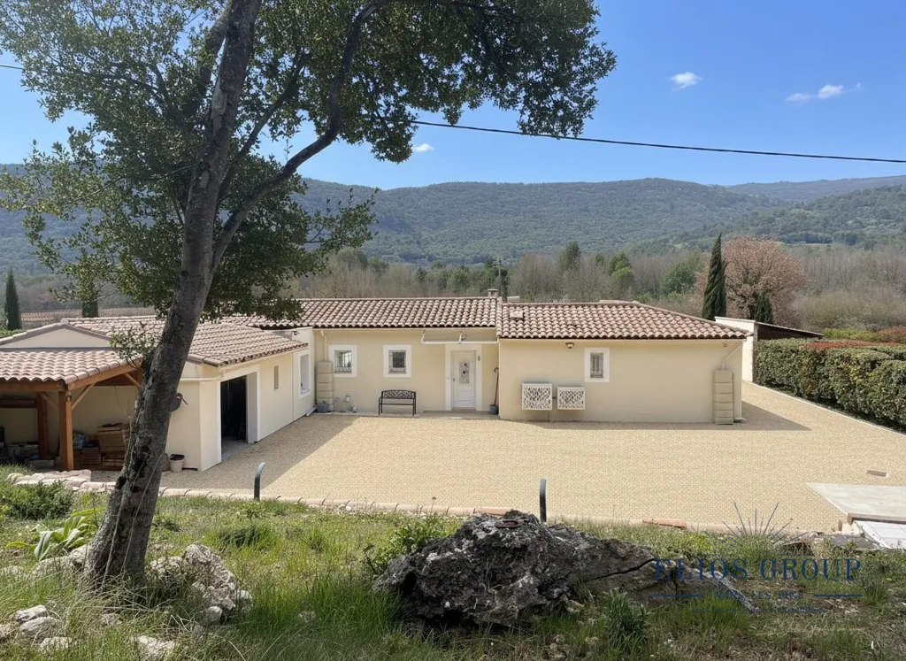 Esterno - Villa with Panoramic View in Nans-les-Pins