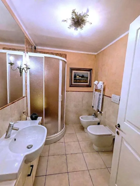Vannitoad - Renovated Flat with Private Garden in Lucca