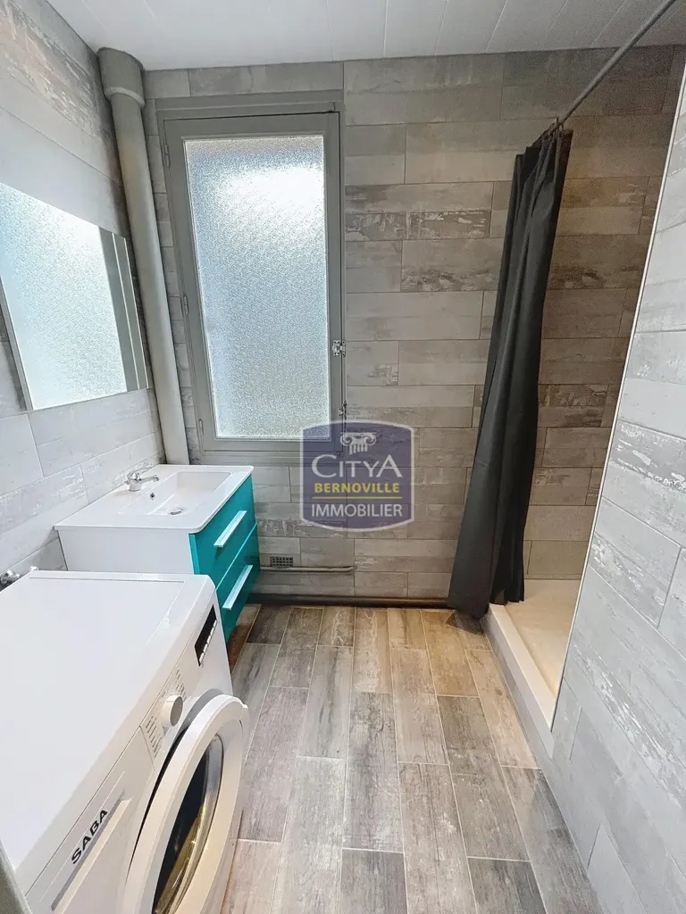 Vannitoad - Rent-Generating 3-Bed Flat with Balcony in Saint-Quentin