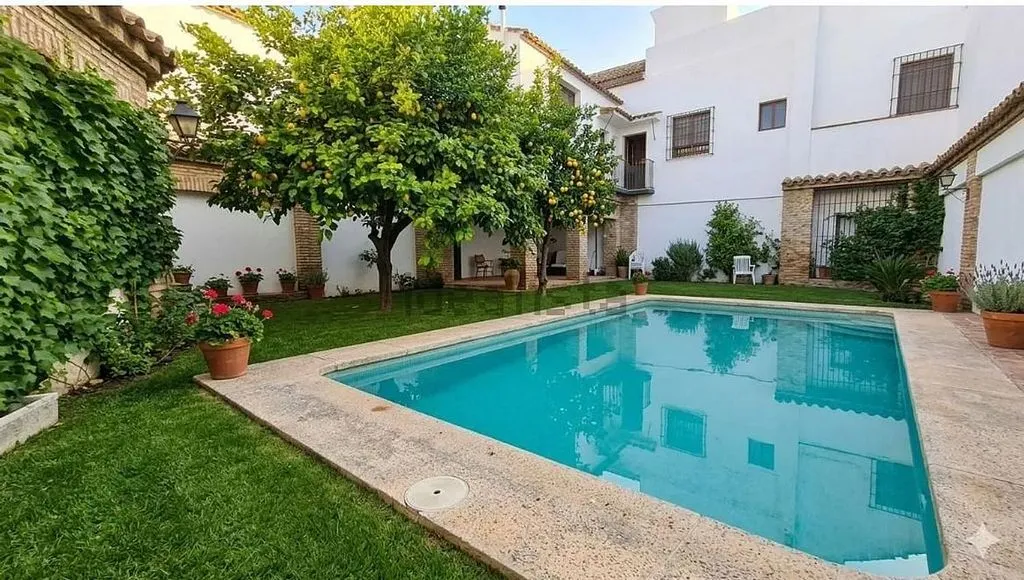 pool_area