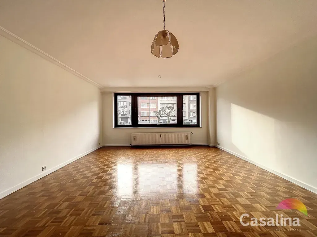 Elutuba - Ground Floor Apartment with Terrace in Evere