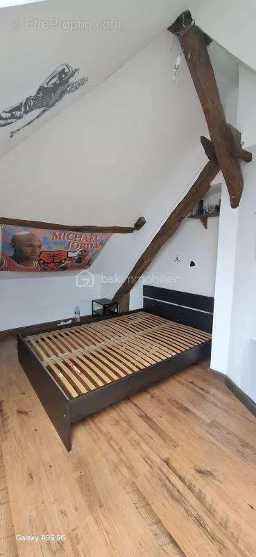 Chambres - Maison avec Jardin et Carport à Ascheres-le-Marché