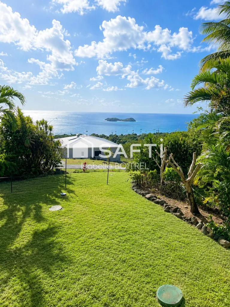 Jardin - Villa avec Vue Mer et Terrasse à Bouillante