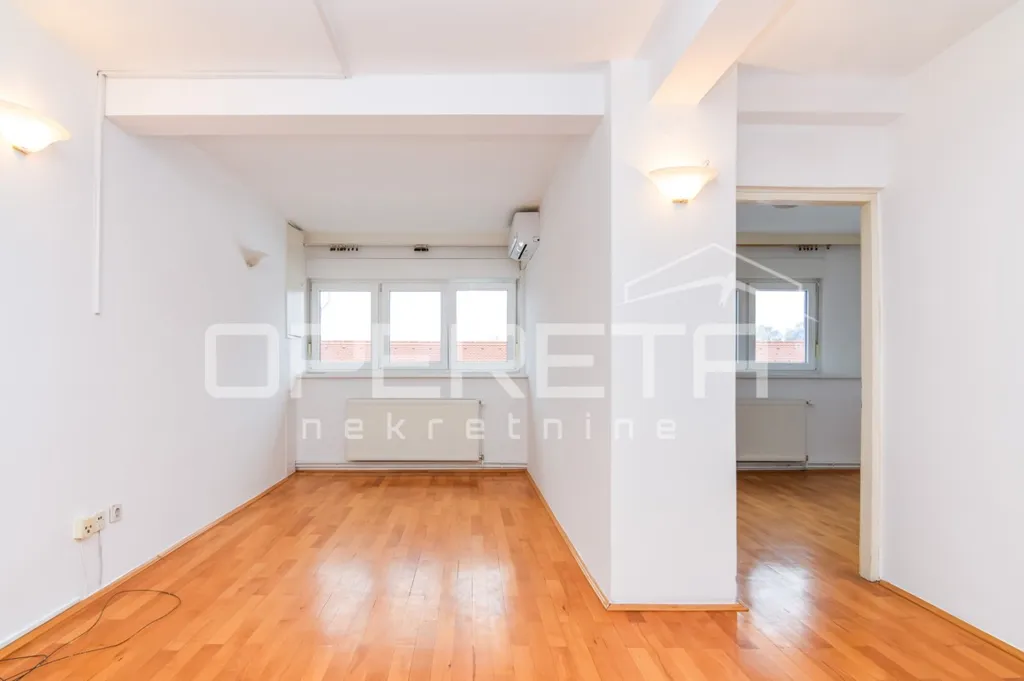 Toad - Apartment with Elevator in Central Zagreb