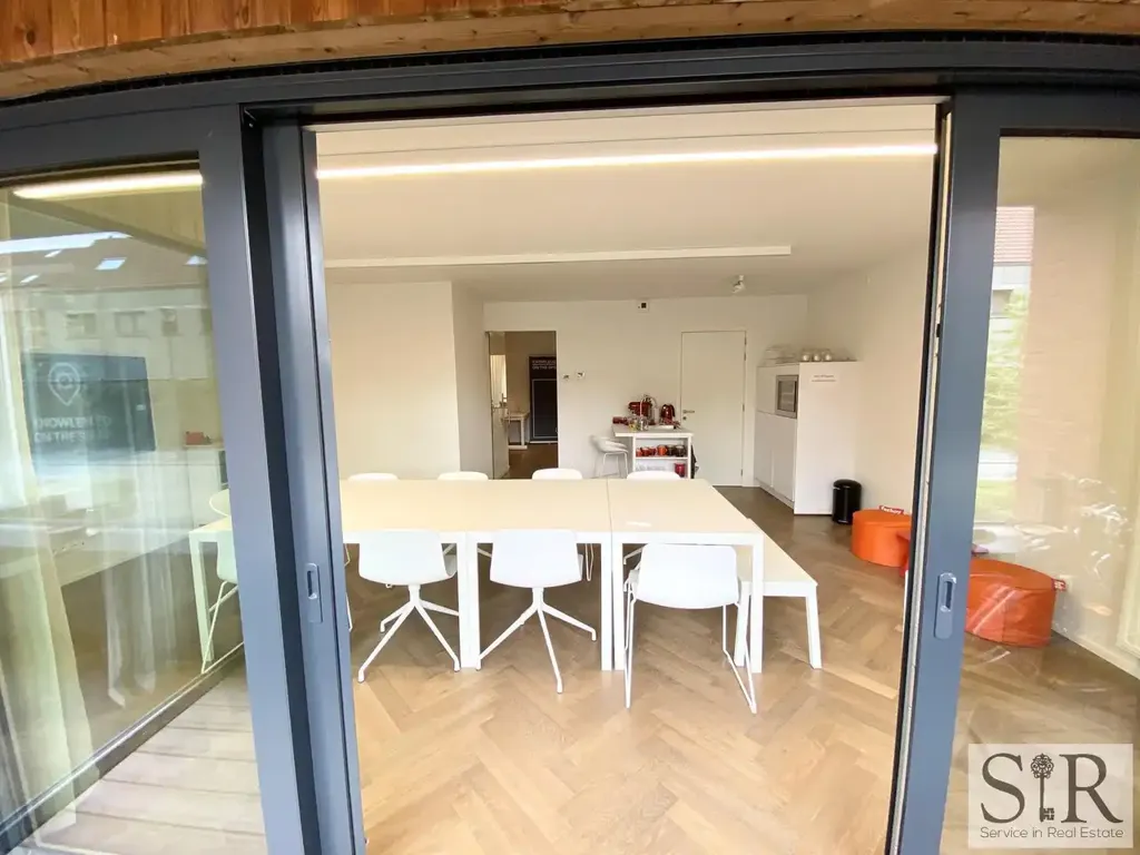 Salle à manger - Espace Bureau Près de la Gare de Malines