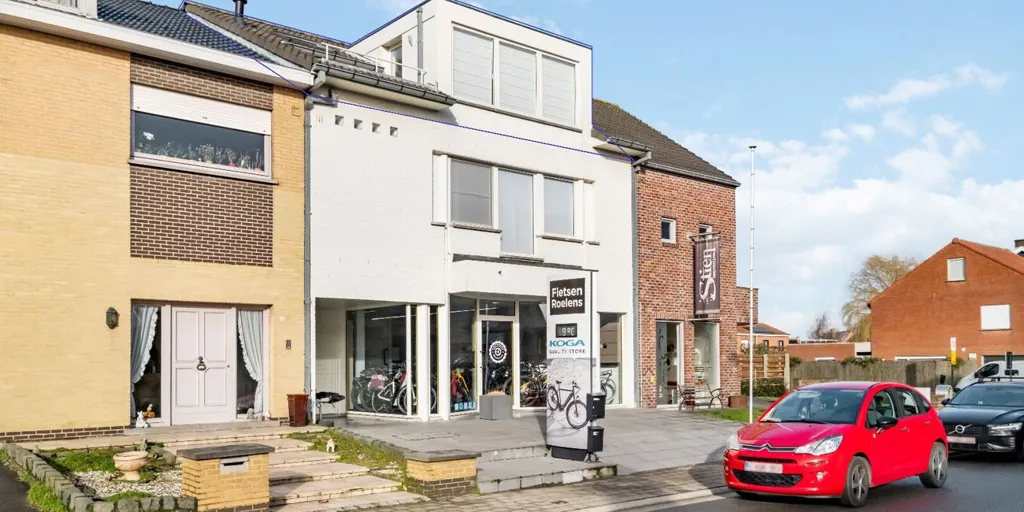 Extérieur - Penthouse avec Terrasse SUD-EST au Centre de Dadizele