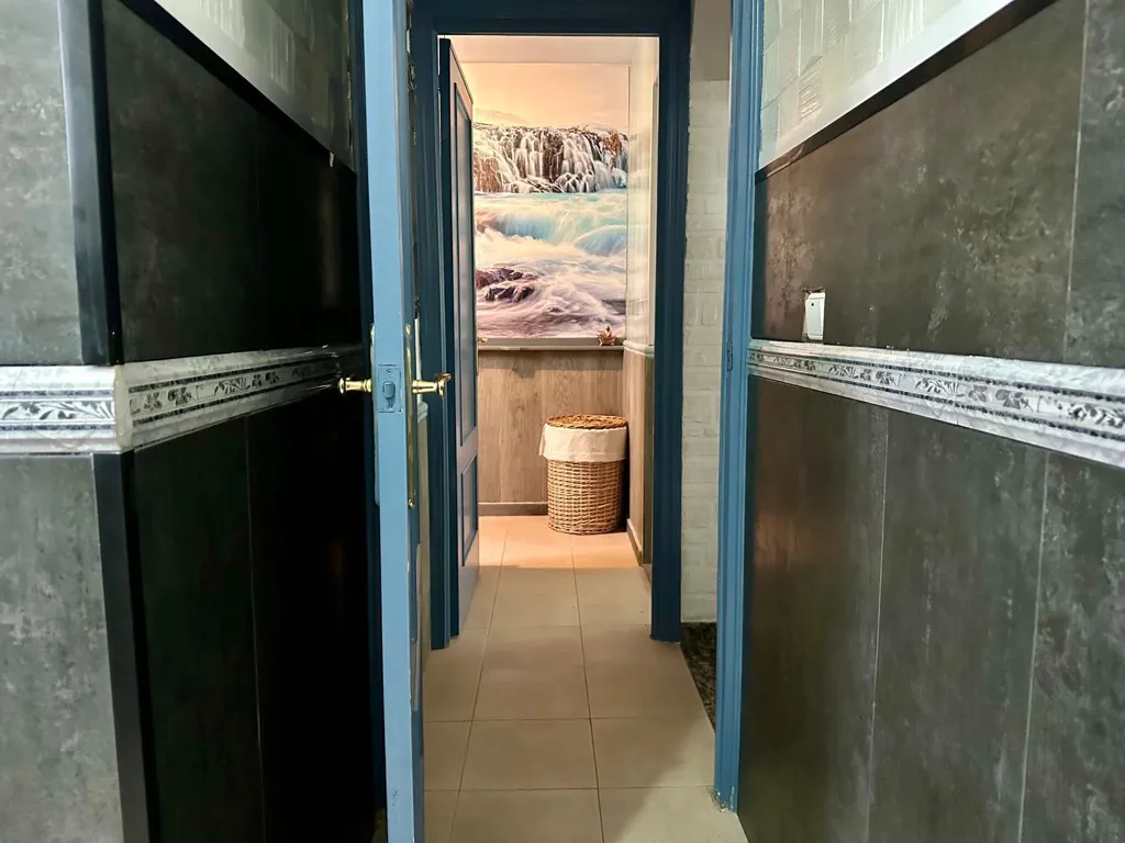 Vannitoad - Chalet with Commercial Space in Arroyo De La Luz