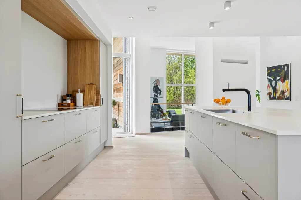 Cuisine - Modern House with Stringent Architecture in Stouby