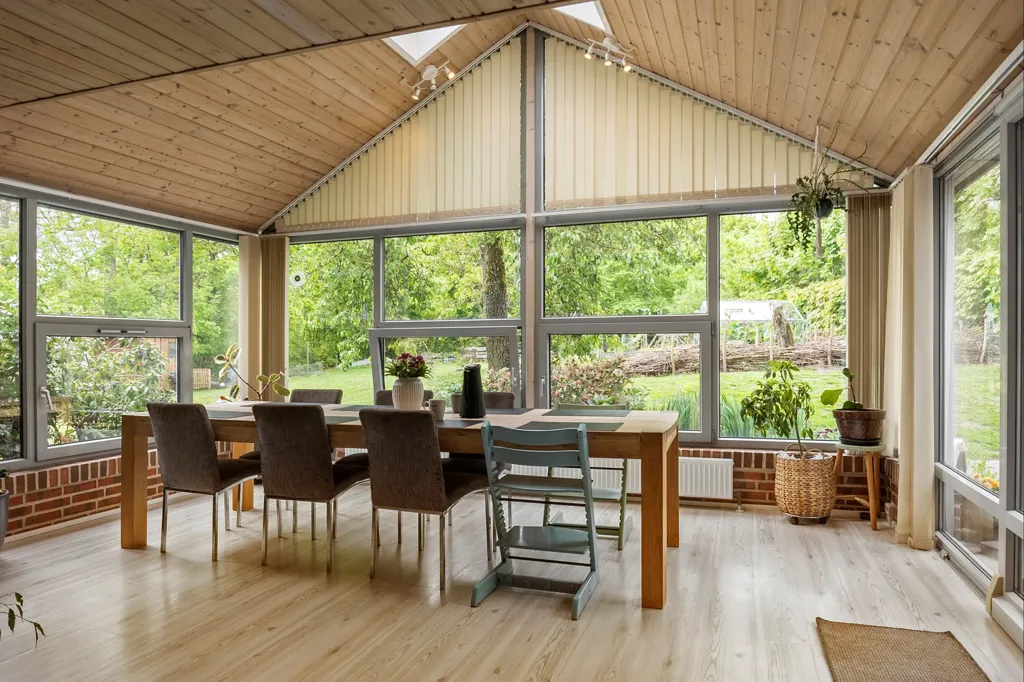 Salle à manger - Fenced Villa with Garden in Fårup