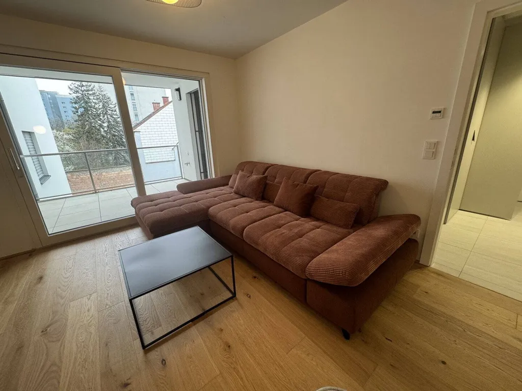 Séjour - Furnished Apartment with Loggia in U1 Vicinity