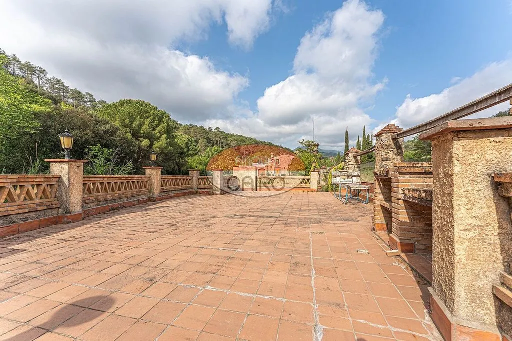 Terrasse - Rustic Masia with Pool in Cabanelles