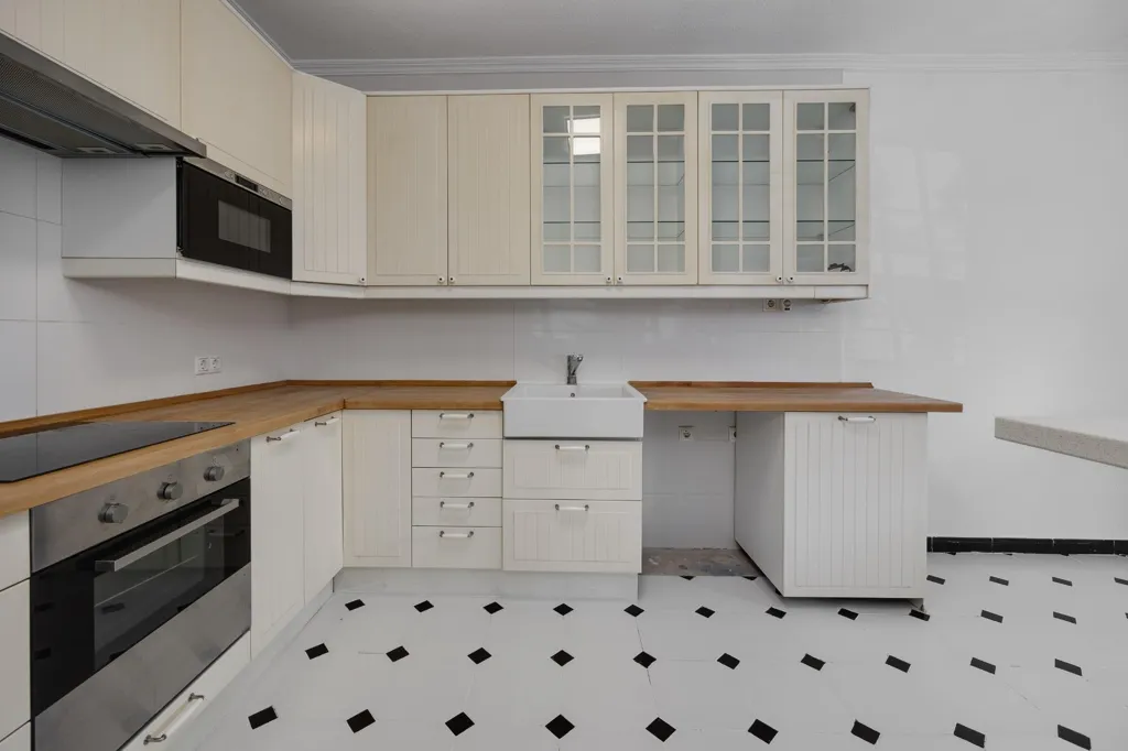 Kitchen - Chalet with Pool and Sea View in El Chaparral
