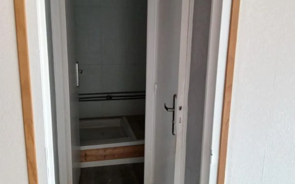 Flur - Ground Floor Flat with Private Courtyard in Saint-Quentin