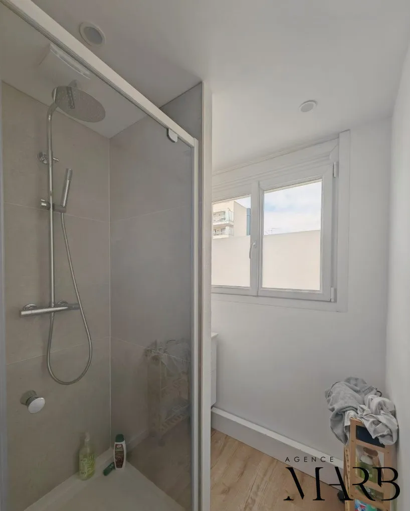 Vannitoad - Student Flat with Balcony in Angers