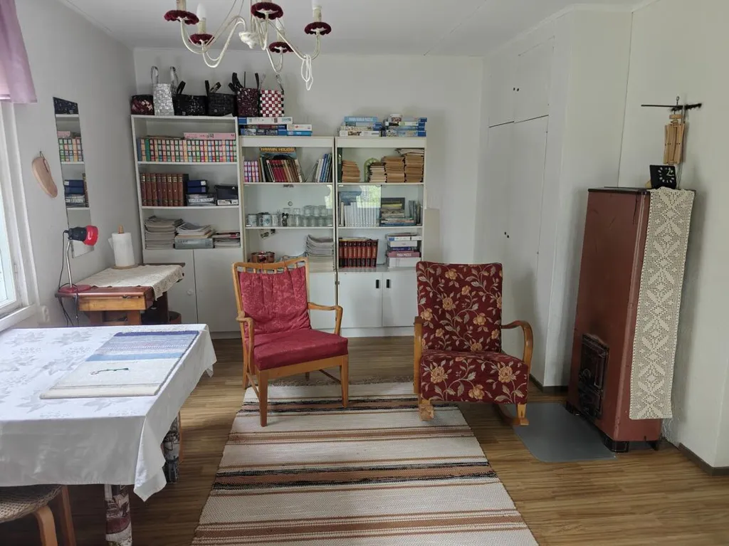 Bureau - Cottage with Sauna in Karhunkylä