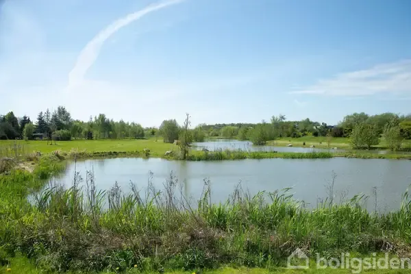 Jardin - Multi-Unit Estate with Lake View in Køge