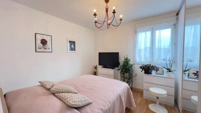 Chambres - Appartement T4 avec Balcon à Quimper-Sud