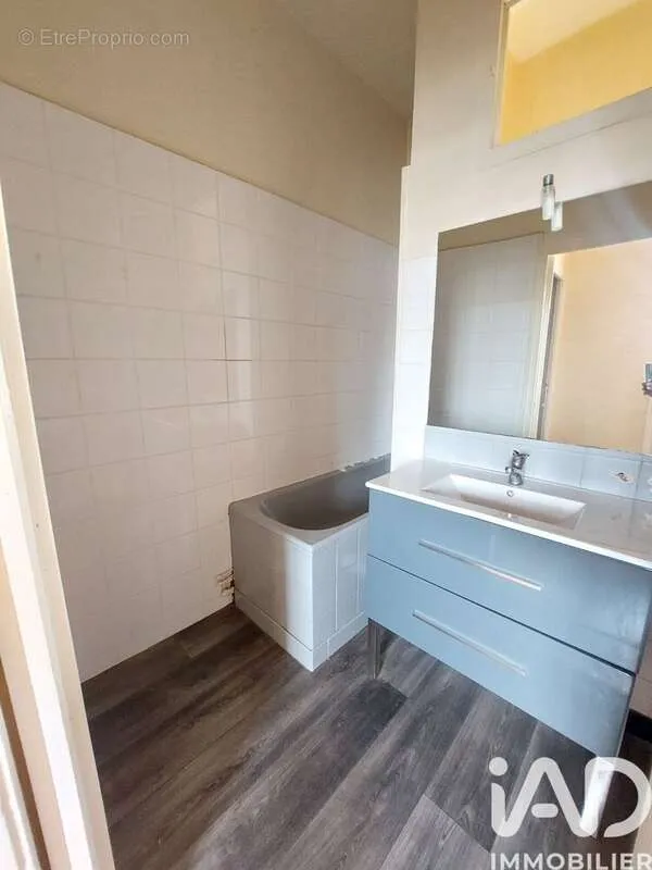 4-toaline maja asukohas Tarbes