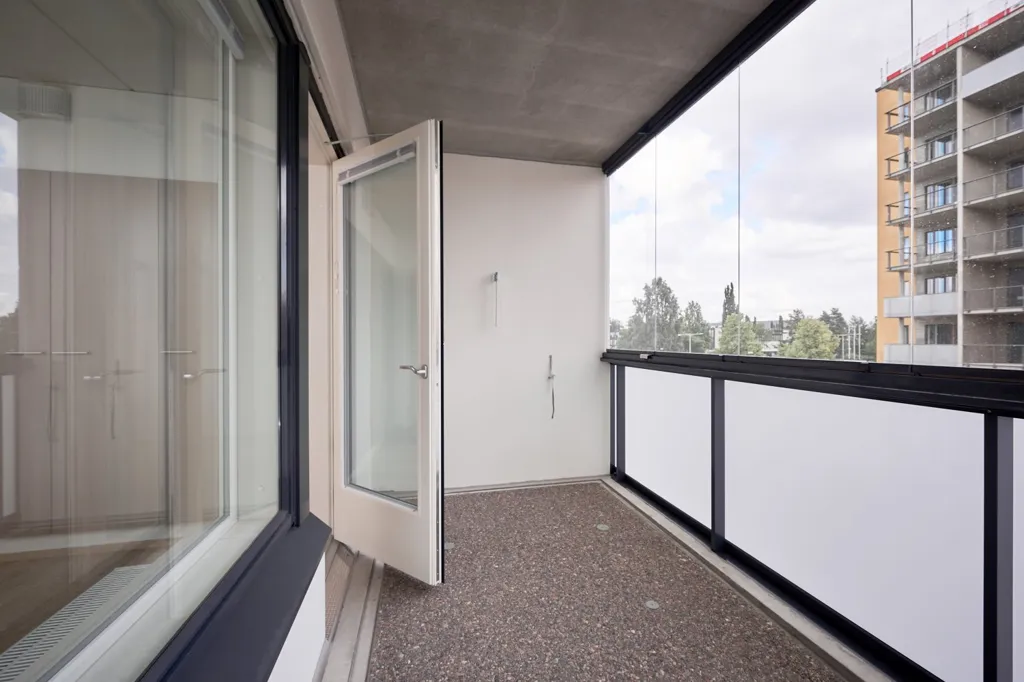 balcony