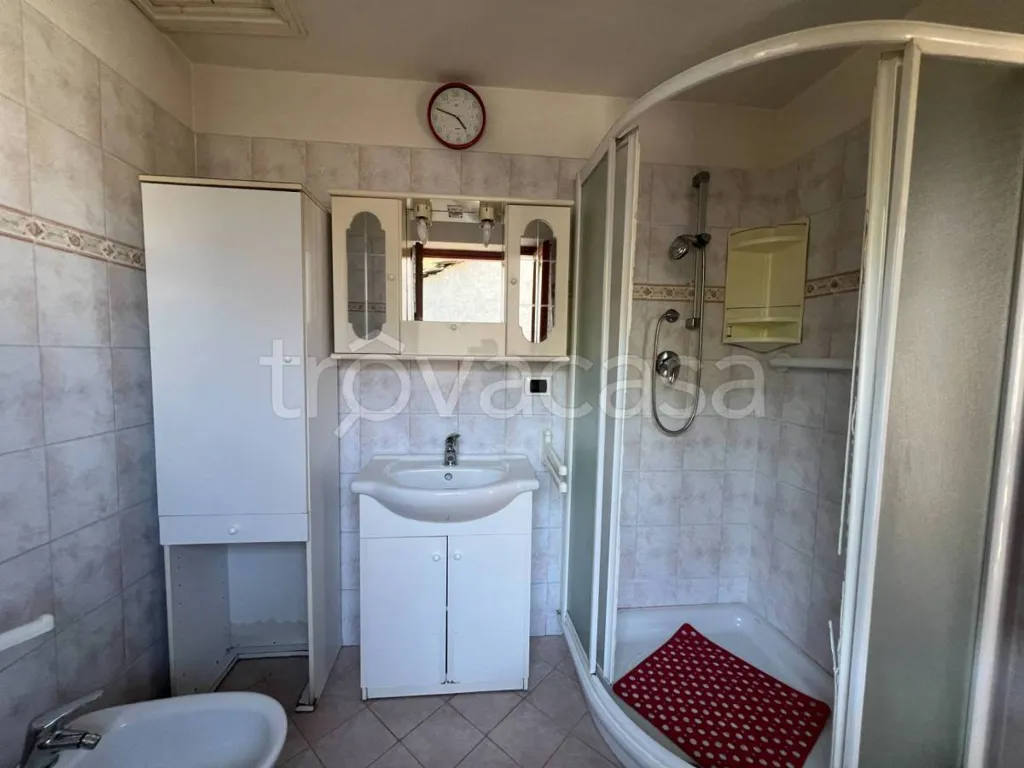 Salles de bain - Detached House with Private Garden in Torre Pellice