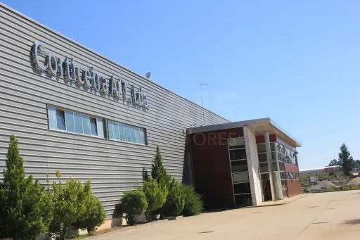 Välivaade - Large Industrial Unit in Gavião Industrial Zone