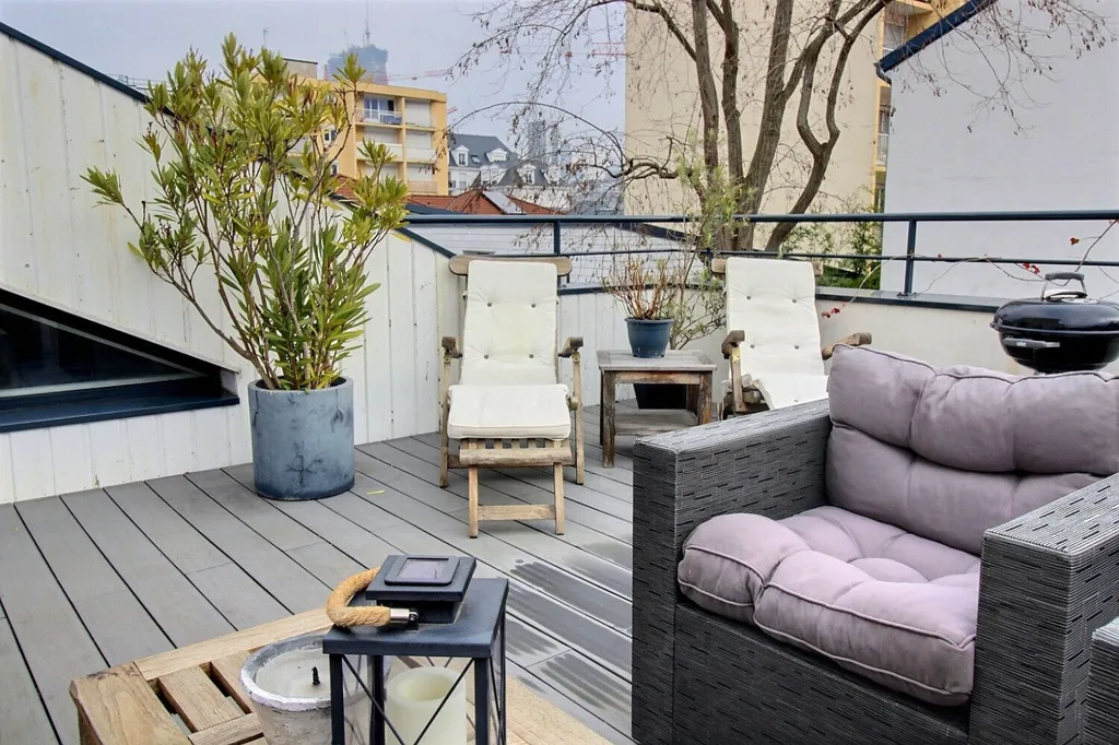Terrasse - Maison de Ville Meublée avec Terrasse Rooftop à Nanterre